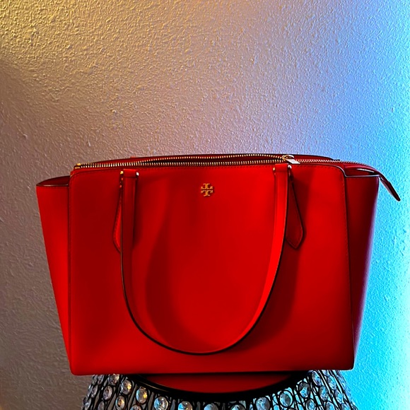 Tory Burch *LARGE* with crossbody strip, such a beautiful color. - Picture 1 of 5